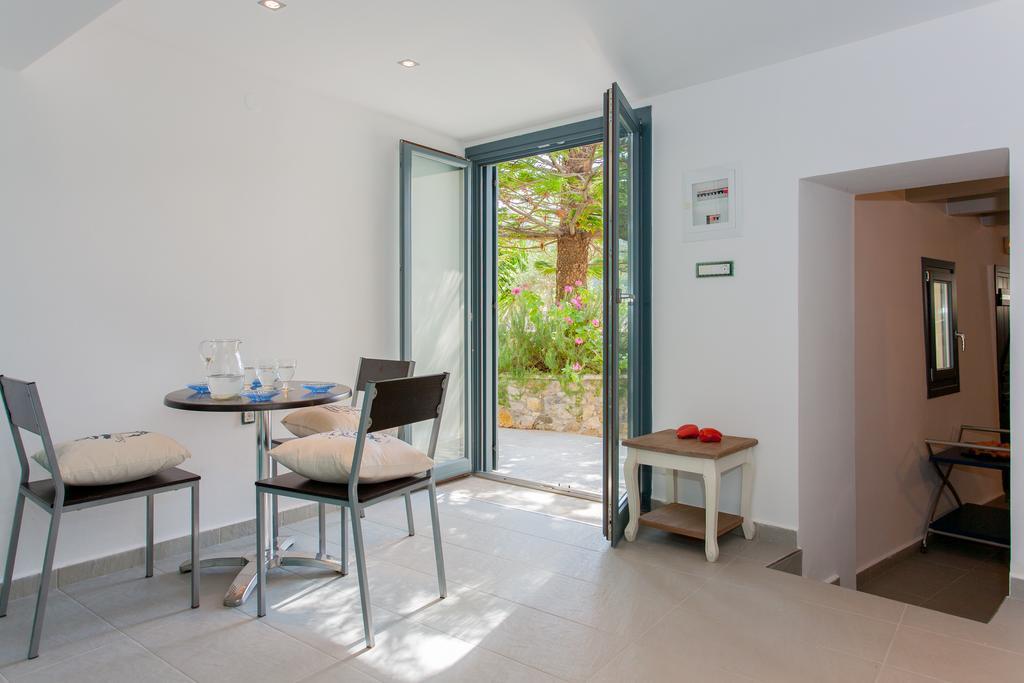 Chorio House Platanias Guest House Vrísai Exterior foto